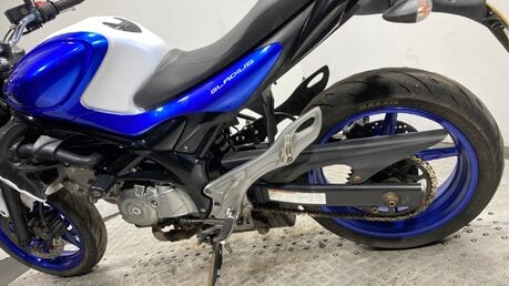Suzuki SFV 650 2013 GLADIUS 37K RUNS GREAT EASY LIGHT PROJECT 650CC BIKE 16
