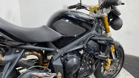 Triumph Street Triple 675 2009 new mot warranty sports pipes 675cc naked 7