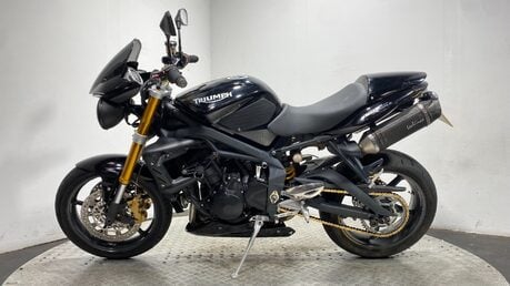Triumph Street Triple 675 2009 new mot warranty sports pipes 675cc naked 10
