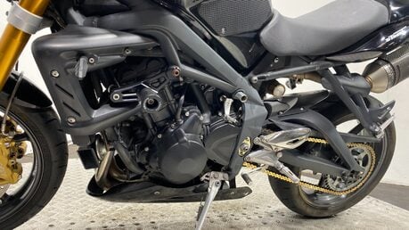 Triumph Street Triple 675 2009 new mot warranty sports pipes 675cc naked 13