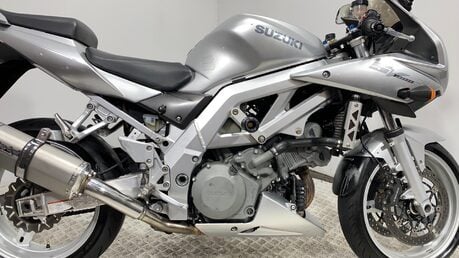 Suzuki SV 1000 2003 NEW MOT SPORTS EXHAUST ONLY 8K 1000CC VTWIN 4