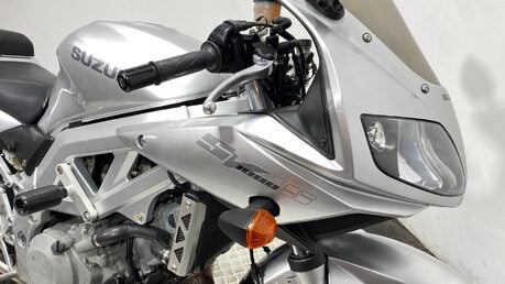 Suzuki SV 1000 2003 NEW MOT SPORTS EXHAUST ONLY 8K 1000CC VTWIN 6
