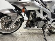 Suzuki SV 1000 2003 NEW MOT SPORTS EXHAUST ONLY 8K 1000CC VTWIN 12