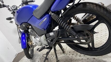 Yamaha Ybr 125 2005 NON RUNNING SPARES OR REPAIR PROJECT 125CC 10