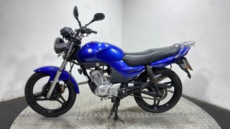 Yamaha Ybr 125 2005 NON RUNNING SPARES OR REPAIR PROJECT 125CC 11