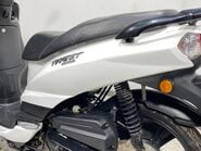 Peugeot Tweet 50 EVO 2019 5K NON RUNNING PROJECT SCOOTER 50CC 4 STROKE BIKE 17