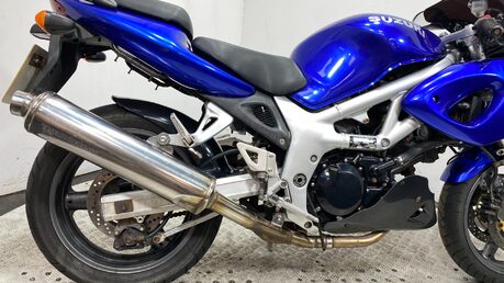 Suzuki SV 650 1999 16K RUNNING PROJECT BIKE 650CC VTWIN 4
