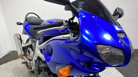 Suzuki SV 650 1999 16K RUNNING PROJECT BIKE 650CC VTWIN 17