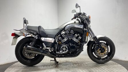 Yamaha Vmax 1200 1997 2 OWNERS 8K NEW MOT TRADE SALE 1200CC FULL POWER
