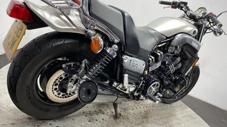 Yamaha Vmax 1200 1997 2 OWNERS 8K NEW MOT TRADE SALE 1200CC FULL POWER 3