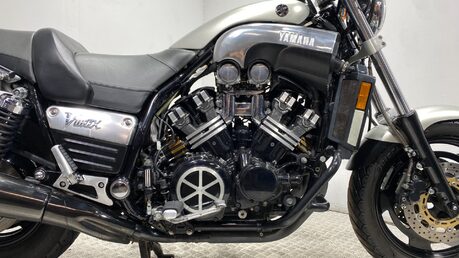 Yamaha Vmax 1200 1997 2 OWNERS 8K NEW MOT TRADE SALE 1200CC FULL POWER 5