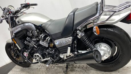 Yamaha Vmax 1200 1997 2 OWNERS 8K NEW MOT TRADE SALE 1200CC FULL POWER 18