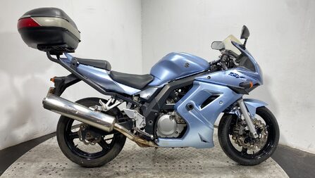 Suzuki SV 650 2006 FAIRED 44K NON RUNNING CLEAN PROJECT BIKE 650CC A2