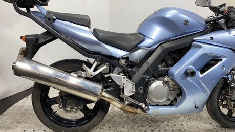 Suzuki SV 650 2006 FAIRED 44K NON RUNNING CLEAN PROJECT BIKE 650CC A2 3