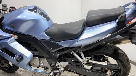 Suzuki SV 650 2006 FAIRED 44K NON RUNNING CLEAN PROJECT BIKE 650CC A2 17