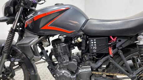 Keeway RK 125 2016 18K RUNNING PROJECT BIKE NAKED 125CC 16