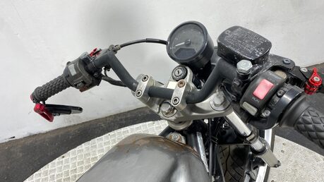 Yamaha XJ 600 1995 SPARES OR REPAIR UNFINISHED PROJECT 600CC CAFE RACER 9