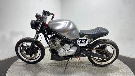Yamaha XJ 600 1995 SPARES OR REPAIR UNFINISHED PROJECT 600CC CAFE RACER 12