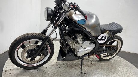 Yamaha XJ 600 1995 SPARES OR REPAIR UNFINISHED PROJECT 600CC CAFE RACER 13