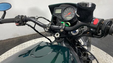 Triumph Daytona 600 2004 GOOD RUNNING CUSTOM STREETFIGHTER PROJECT BIKE 600CC 8