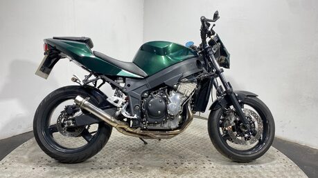 Triumph Daytona 600 2004 GOOD RUNNING CUSTOM STREETFIGHTER PROJECT BIKE 600CC 1