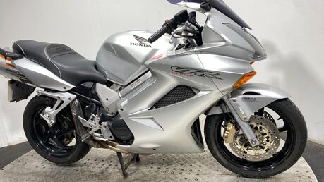 Honda VFR 800 54K 2002 GOOD RUNNING PROJECT BIKE 800CC VTEC 4