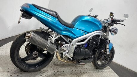 Triumph Daytona T595 955 1997 13K SPARES OR REPAIR PROJECT BIKE 2
