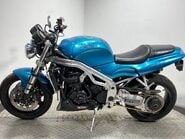 Triumph Daytona T595 955 1997 13K SPARES OR REPAIR PROJECT BIKE 12