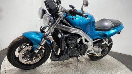 Triumph Daytona T595 955 1997 13K SPARES OR REPAIR PROJECT BIKE 13