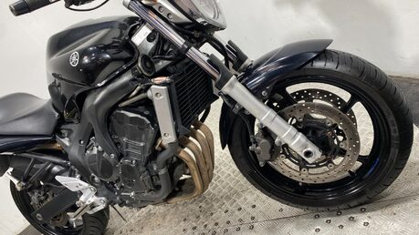 Yamaha FZ6 Fazer 2005 25K NAKED NEW MOT SERVICED TRADE SALE 600CC 5