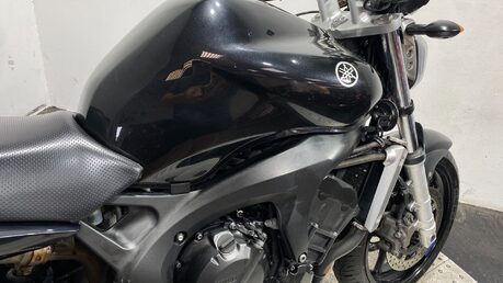 Yamaha FZ6 Fazer 2005 25K NAKED NEW MOT SERVICED TRADE SALE 600CC 7