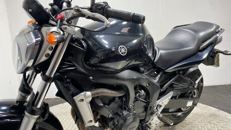 Yamaha FZ6 Fazer 2005 25K NAKED NEW MOT SERVICED TRADE SALE 600CC 14