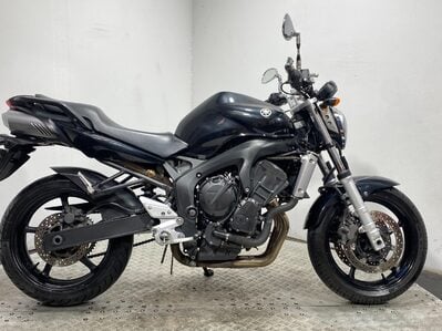 Yamaha FZ6 Fazer 2005 25K NAKED NEW MOT SERVICED TRADE SALE 600CC