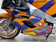 Yamaha FZR 1000 1991 NON RUNNING PROJECT CLASSIC LITRE BIKE 14