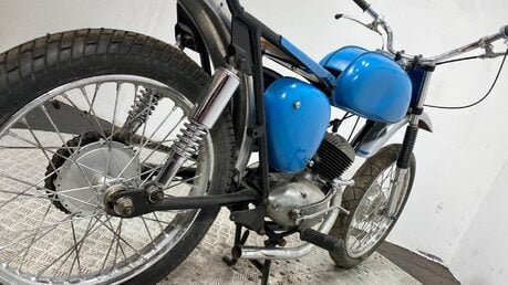 BSA Bantam PROJECT BIKE RUNNING BIKE GENUINE BARN FIND CLASSIC 9
