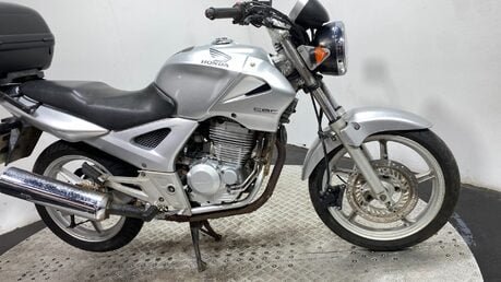 Honda CB 250 - 4 2006 15K GOOD RUNNING PROJECT BIKE 250CC NAKED 4