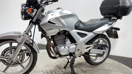 Honda CB 250 - 4 2006 15K GOOD RUNNING PROJECT BIKE 250CC NAKED 12