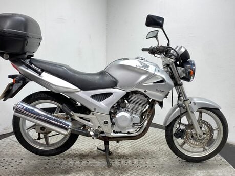Honda CB 250 - 4 2006 15K GOOD RUNNING PROJECT BIKE 250CC NAKED