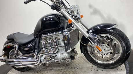 Triumph Rocket 111 2004 Triumph Rocket 3 – 29,000 Miles (54 Plate) 4