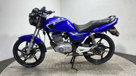 Suzuki EN125 2004 NON RUNNING CLASSIC 125CC 11