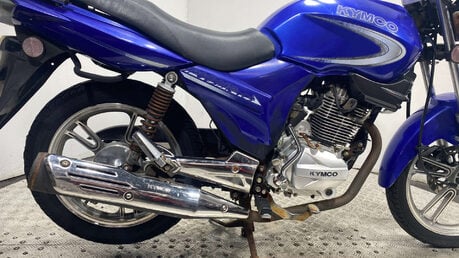 Kymco Pulsar 125 Naked Petrol Manual (10 ps) 3