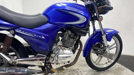 Kymco Pulsar 125 Naked Petrol Manual (10 ps) 4
