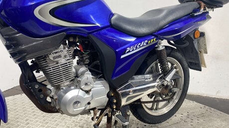 Kymco Pulsar 125 Naked Petrol Manual (10 ps) 15
