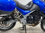 Triumph Tiger 955 Adventure Petrol Manual 4