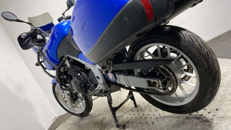 Triumph Tiger 955 Adventure Petrol Manual 11