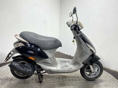 Piaggio Zip 2007 RUNNING PROJECT SCOOTER 50CC