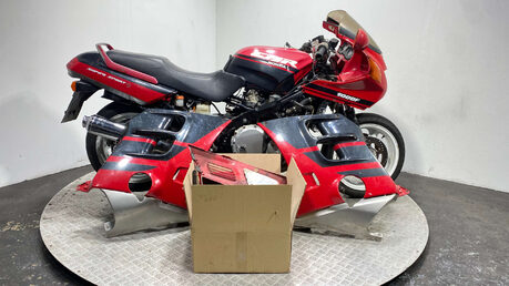 Honda CBR 1990 PROJECT 1000CC CLASSIC BIKE 1