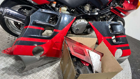 Honda CBR 1990 PROJECT 1000CC CLASSIC BIKE 2