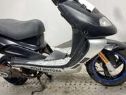 Taiwan Golden Bee 50 2007 2 STROKE 50CC PROJECT SCOOTER 4