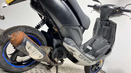 Taiwan Golden Bee 50 2007 2 STROKE 50CC PROJECT SCOOTER 9